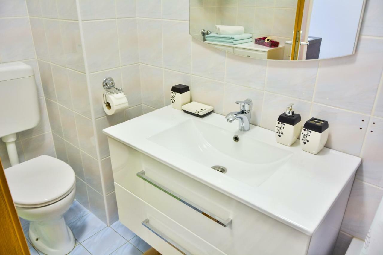 Apartment Klaudio Senj  Luaran gambar
